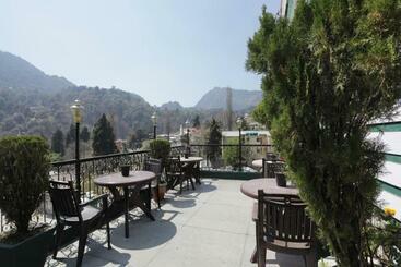 Hôtel Goroomgo Ankur Lake View Mall Road Nainital   Prime Location With Luxury Room