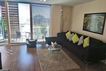 Turistihuoneistot City Stay Apartments   Vizion