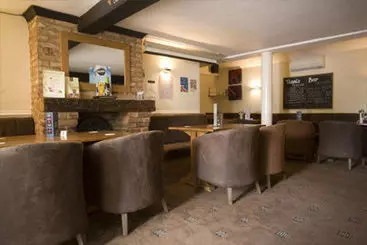 Hotel Plough & Harrow