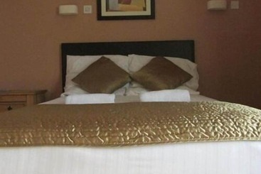 בית מלון כפרי The Station