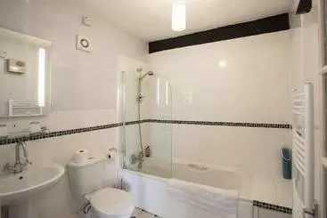 별장 New House Farm