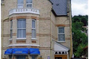 פנסיון Burnside Guest House