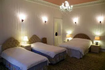 Pensió Judy Guest House