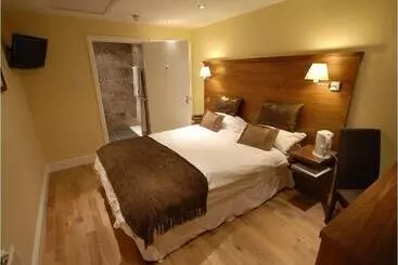 Отель The Orange Tree Thornham