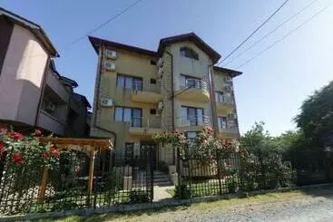 ペンション Vila Rusidava