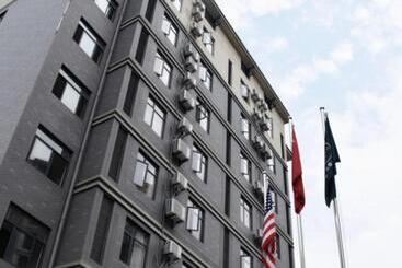 Greentree Inn Jiangxi Shangrao Qianshan Ehu Avenue Express