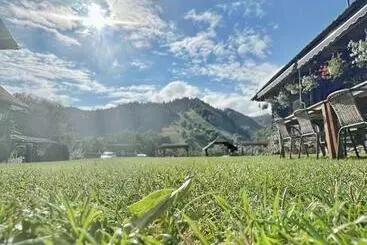 Pensiunea Acasa La Moieciu