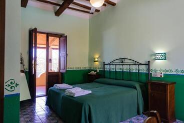 فندق Arcangelo Salina