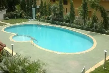 Tisha Apartment