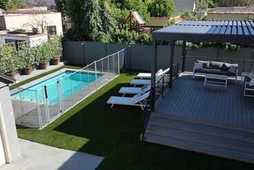 בית מלון כפרי Ogden