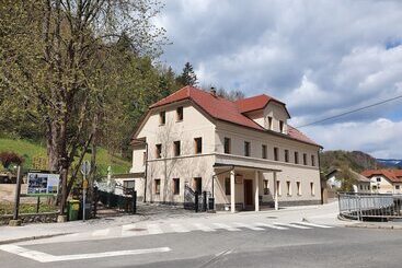 Отель Rooms Kozmus