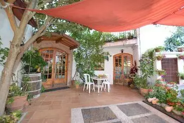 Pension  Hostal Can Nofre