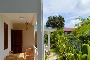 Coquillage Apartments