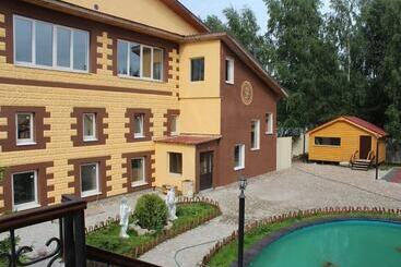 فندق Old Traditions