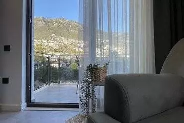 Kaya Apartments