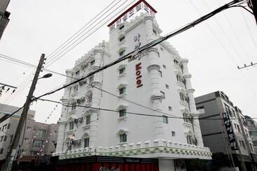 모텔 Ulsan Sinjeongdong Hayanseong