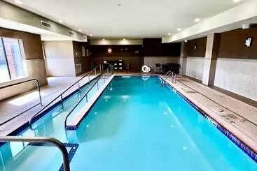 ホテル Holiday Inn Express Alva, An Ihg