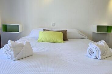 호텔 Park & Suites Village Gorges De L Hérault Cévennes