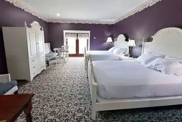 Hotelli Carlisle Inn