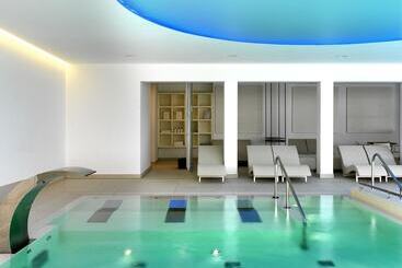 ホテル The View Lugano