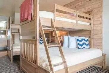 Motelli Blue Lakes Inn & Extended Stay