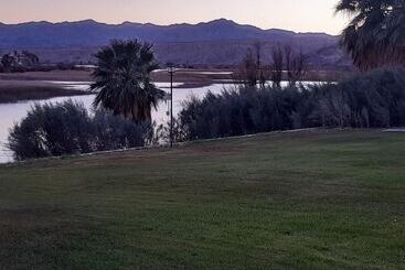 Szálloda Bayshore Inn