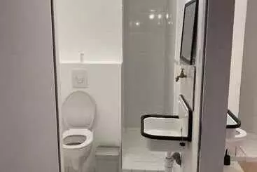 Hostel Manusurf
