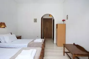 Hotel Koukounaries Beach