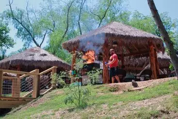 Son S Guadalupe Glamping Tent B