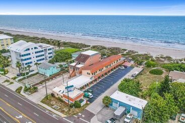 Motel Anthony S On The Beach