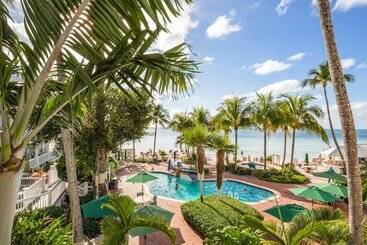 Otel Coconut Beach Resort