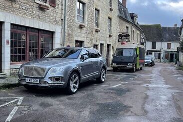 Hotel Restaurant Le Grand Monarque