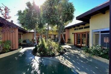 בית מלון כפרי Atrium Palm Springs   Gay Men S Resort