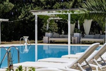 هتل روستایی Masseria Montepaolo