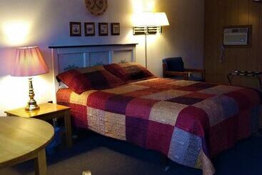 汽车旅馆 Bergland Outfitters