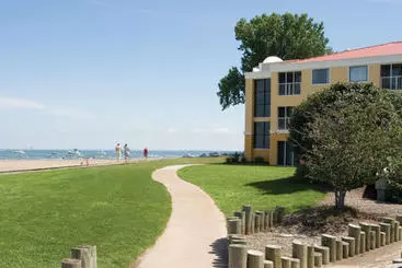 Hotel Sandcastle Suites