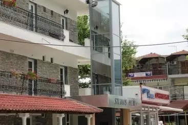 هتل آپارتمان Studios Pieria