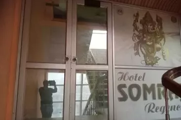 Otel Somraj Regency