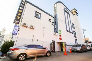 Motel Jeonju Dongsandong Cypress