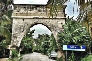 Majatalo Las Mariposas Tulum