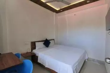 ホテル Goroomgo Satya Dehradun