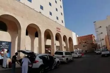 ホテル Hayaat Almadina