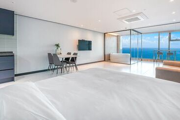 Sokcho The Sharp Pension