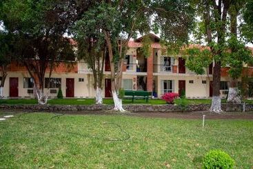 호텔 Fiesta Mexicana