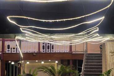 Grg Hotel Hidden Chalet Mall Road Nainital