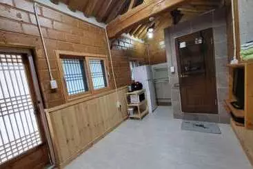 Danyang Danyangjeong Hanok Pension