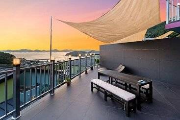 Namhae Gooreamyelmae Pension