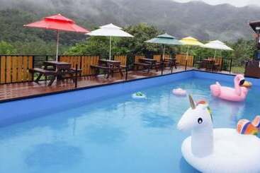 Namwon Kids Pool Villa Woorine Pension