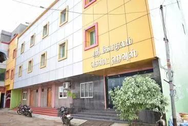 ホテル Sri Gokulam Guest House