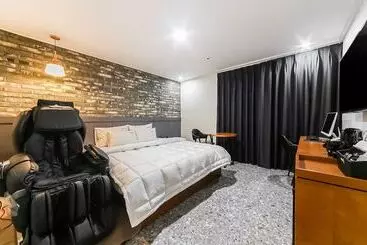 Motel Gimhae Jangyu Hotel Ryu